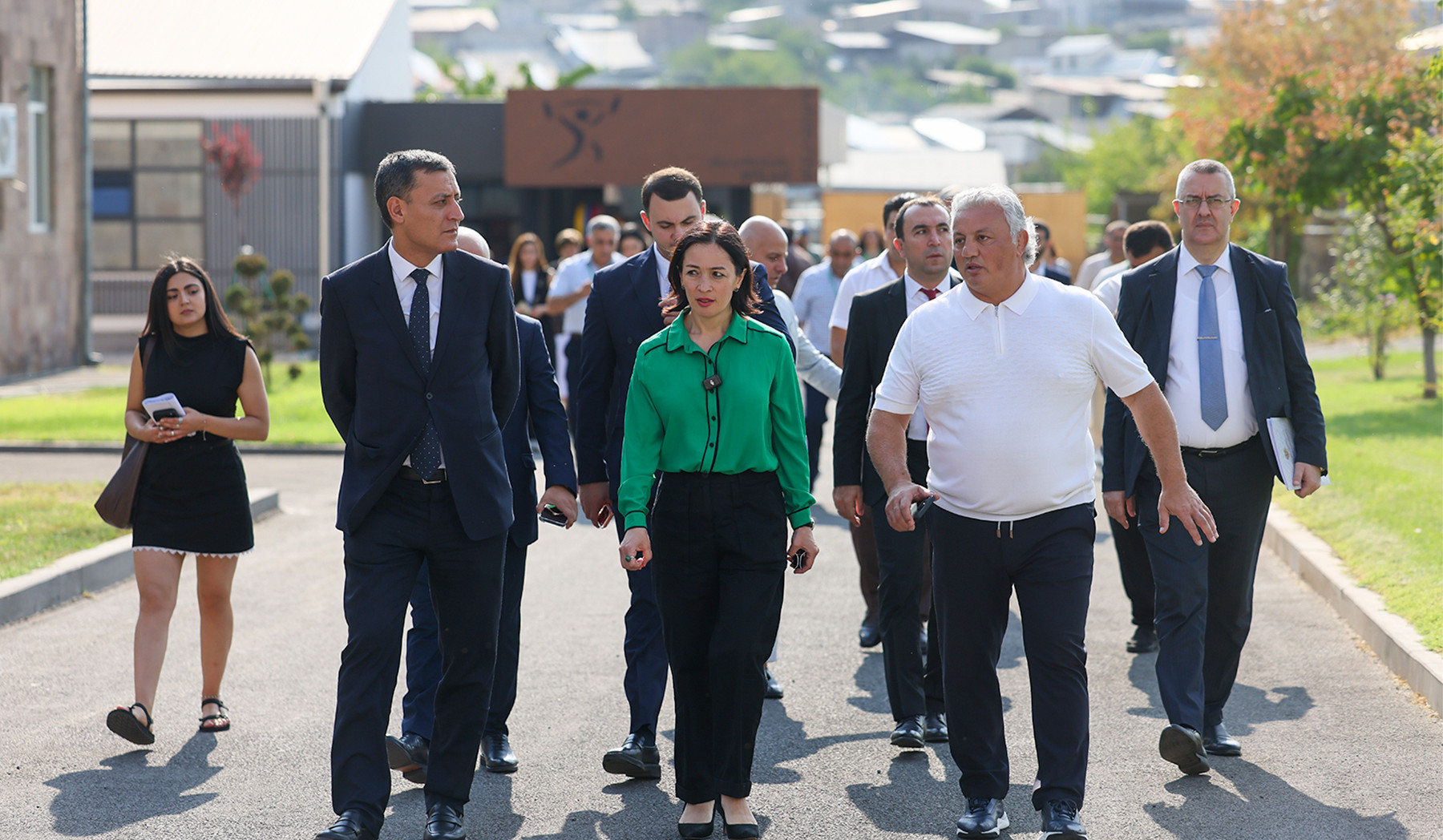 Կկառուցվի կամ կվերակառուցվի շուրջ 100 արվեստի և սպորտի դպրոց