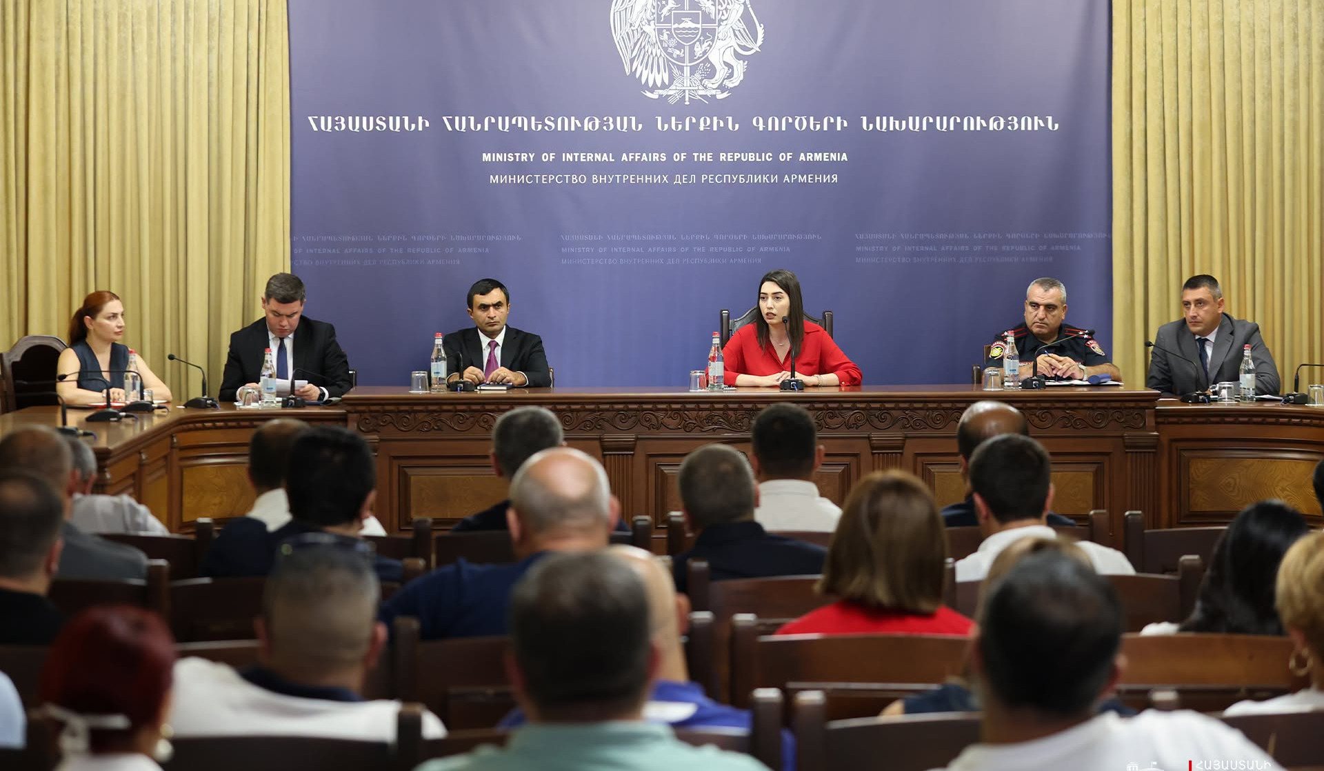 Քննությունից առաջ ավտոդպրոցում կրթություն ստանալը պարտադիր է լինելու․ ՆԳ նախարար