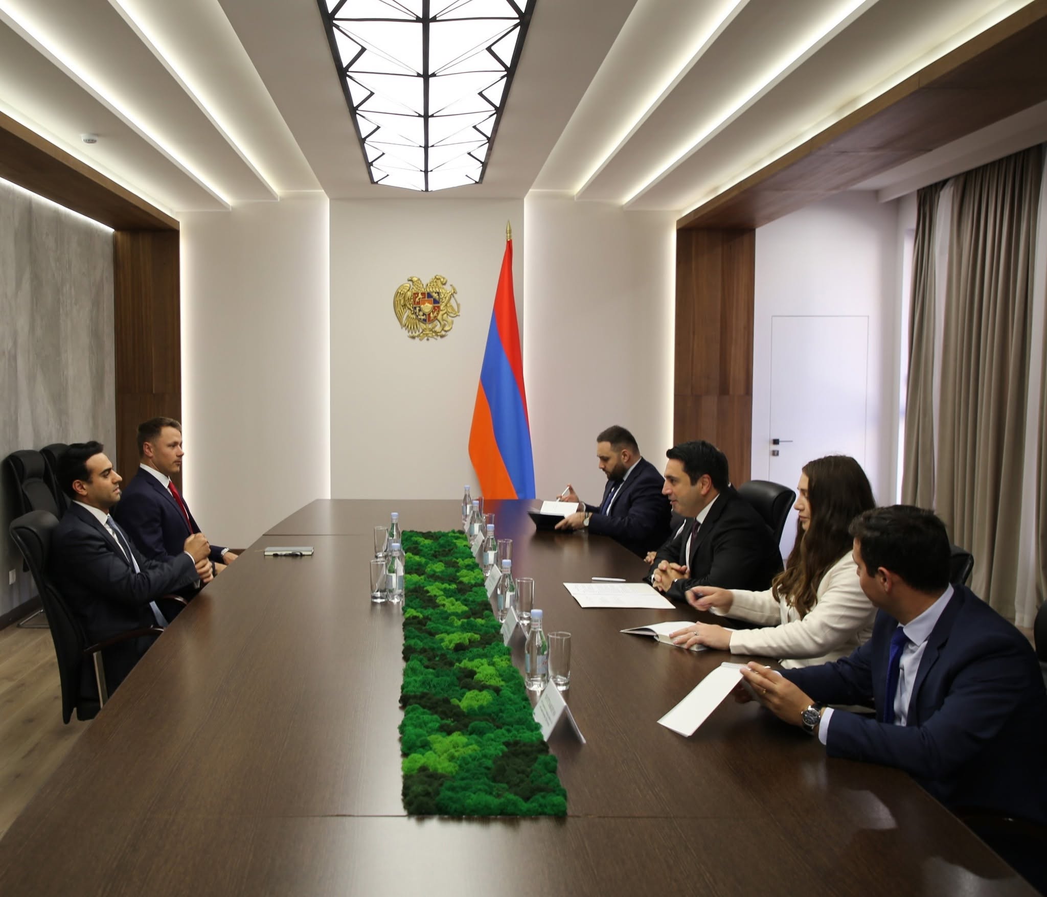 Secretary of Armenia’s Security Council and U.S. Congressman discuss issues related to TRIPP project
