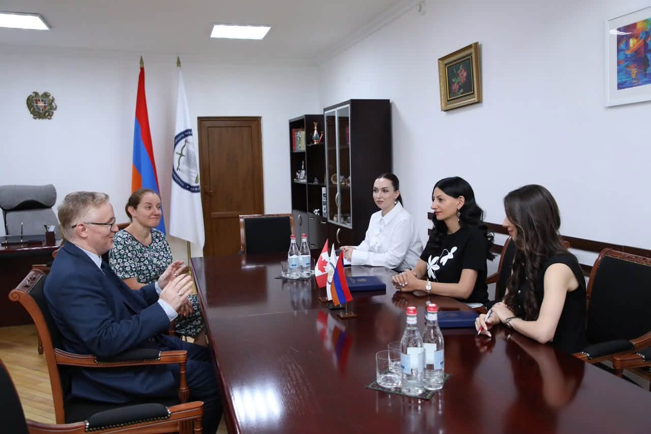 ՄԻՊ-ը և Կանադայի դեսպանը քննարկել են մարդու իրավունքների պաշտպանության և ժողովրդավարական արժեքների ամրապնդման հարցեր
