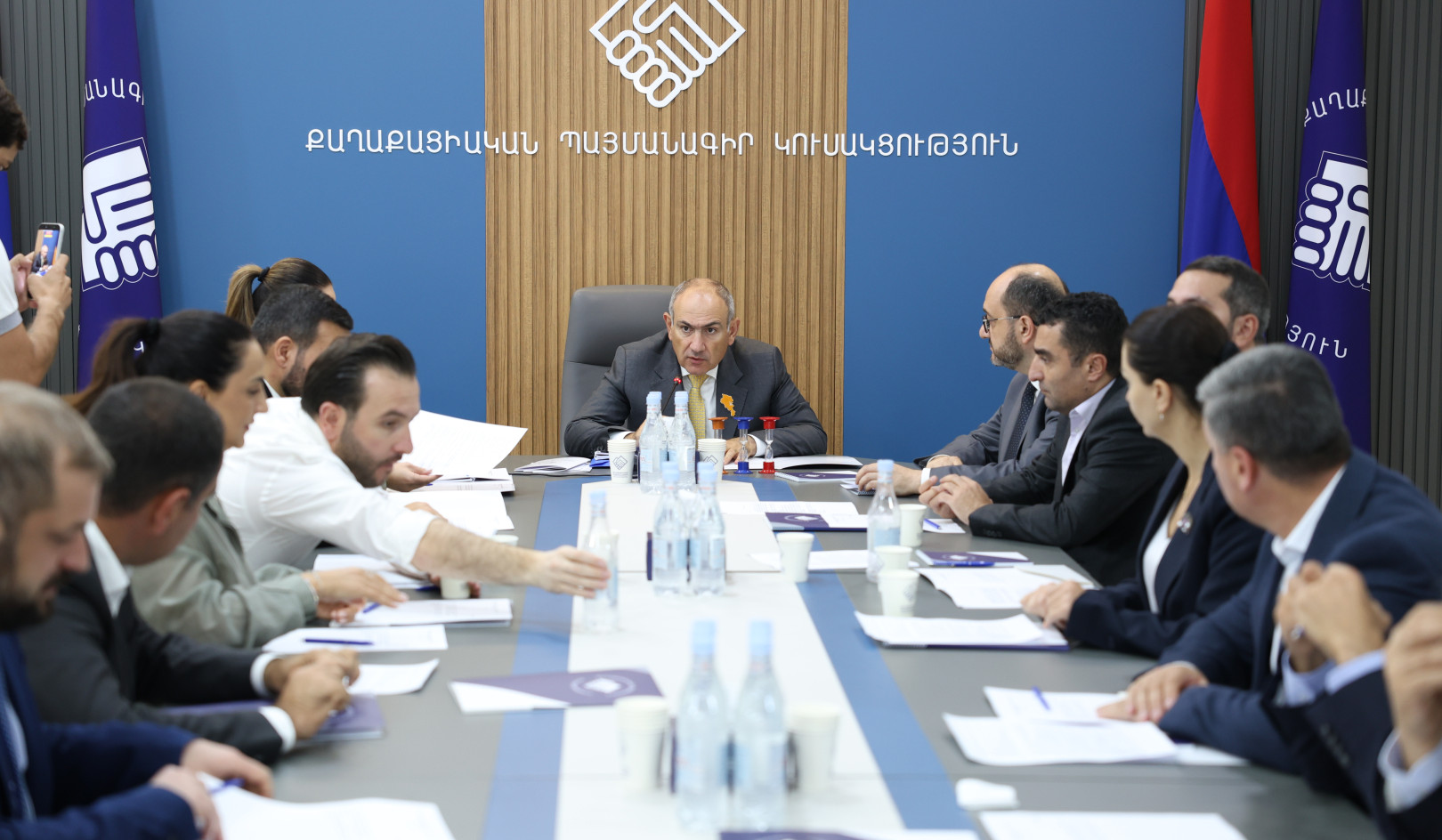 Նիկոլ Փաշինյանի գլխավորությամբ տեղի է ունեցել «Քաղաքացիական պայմանագիր» կուսակցության վարչության նիստ