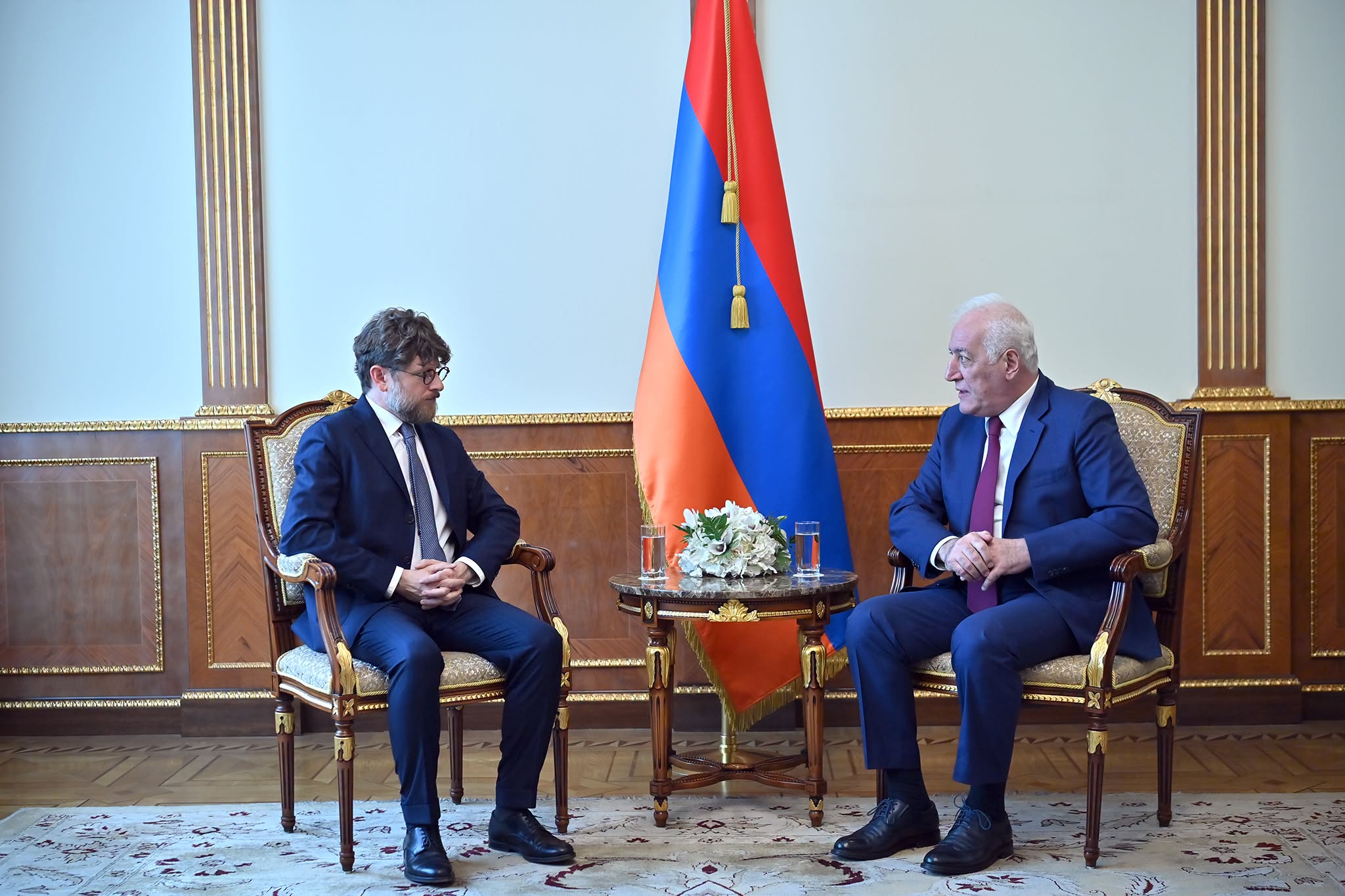 Այն, ինչ տեղի ունեցավ Պրահայից հետո և նախագահ Մակրոնի նախաձեռնությամբ, հայաստանյան նորագույն պատմության սկիզբն է. ՀՀ նախագահը՝ Ֆրանսիայի դեսպանին