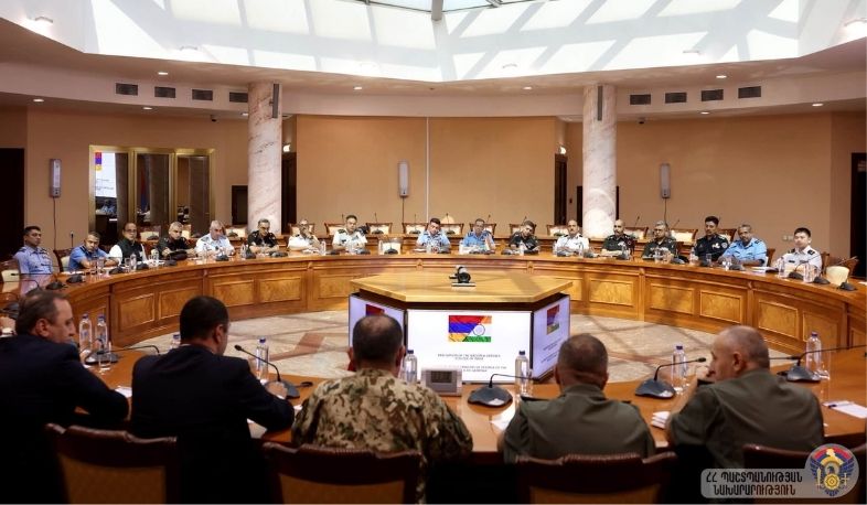 Էդվարդ Ասրյանն ընդունել է Հնդկաստանի Պաշտպանական ազգային քոլեջի պատվիրակությանը