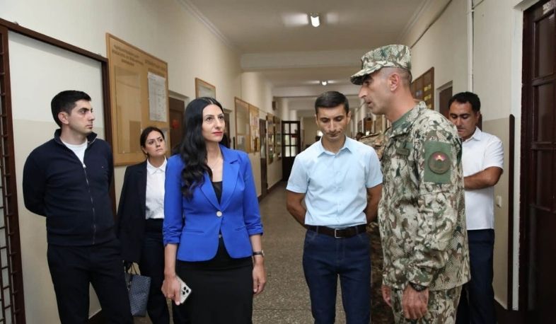 ՄԻՊ-ը Տավուշում այցելել է ՊՆ զորամաս և հանդիպել զինծառայողների հետ