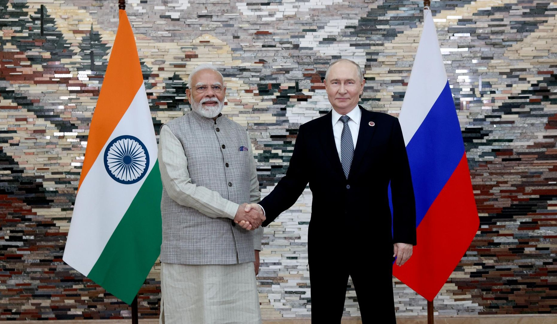 Modi holds talks with Putin, says India backs every effort to end the war in Ukraine