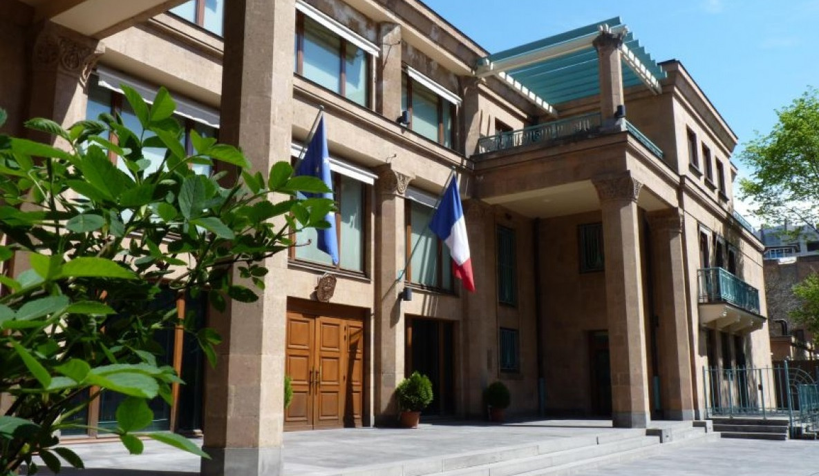 Արձանագրվել են սանիտարական կանոնների խախտումներ. Ֆրանսիայի դեսպանությունը՝ միջոցառման հյուրերի սննդային թունավորման պատճառների մասին