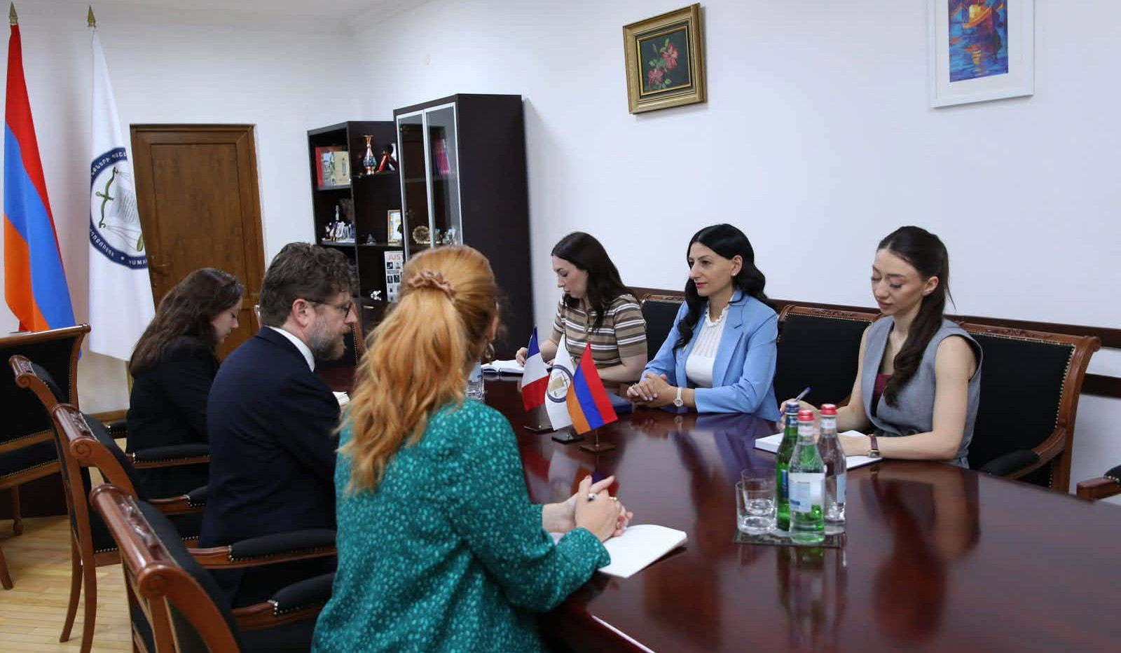 ՄԻՊ-ն ընդունել է Ֆրանսիայի դեսպանին՝ Հայաստանում նրա դիվանագիտական առաքելության ավարտի կապակցությամբ
