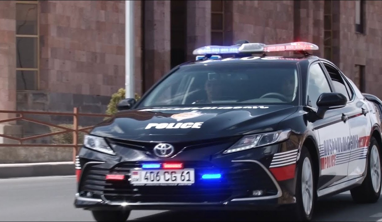 Պարեկները՝ առաջադրանքի բնույթով պայմանավորված, կարող են ծառայություն իրականացնել նաև առկայծող փարոսիկներն անջատված