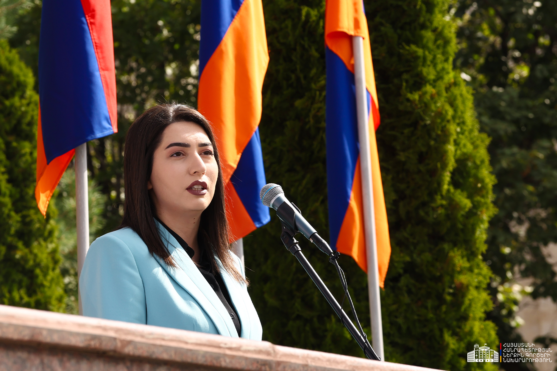 Պետությունն այն փրկարարի կողքին է, որը հանուն այլ մարդու կյանք փրկելու կարևոր առաքելության շարունակում է վտանգի տակ դնել սեփական կյանքը․ ՆԳ նախարար