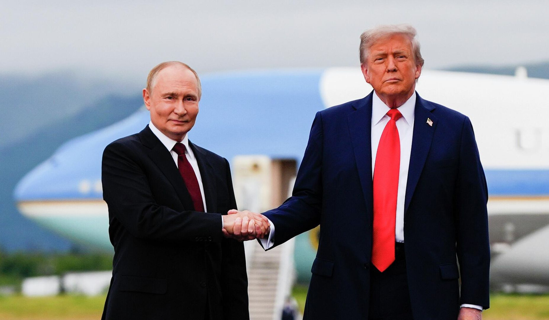 Putin and Trump hold phone call