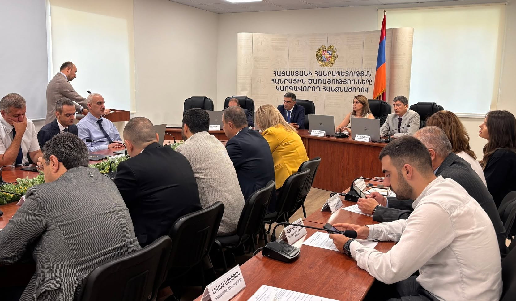 ՀԾԿՀ-ն հստակեցրել է հեռահաղորդակցության օպերատորների կողմից մատուցված ծառայությունների վերաբերյալ բաժանորդներին տեղեկատվության տրամադրման կարգը