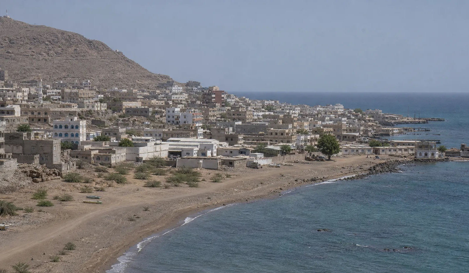 Yemen's Houthis close in on stranglehold over strategic Bab el-Mandeb Strait