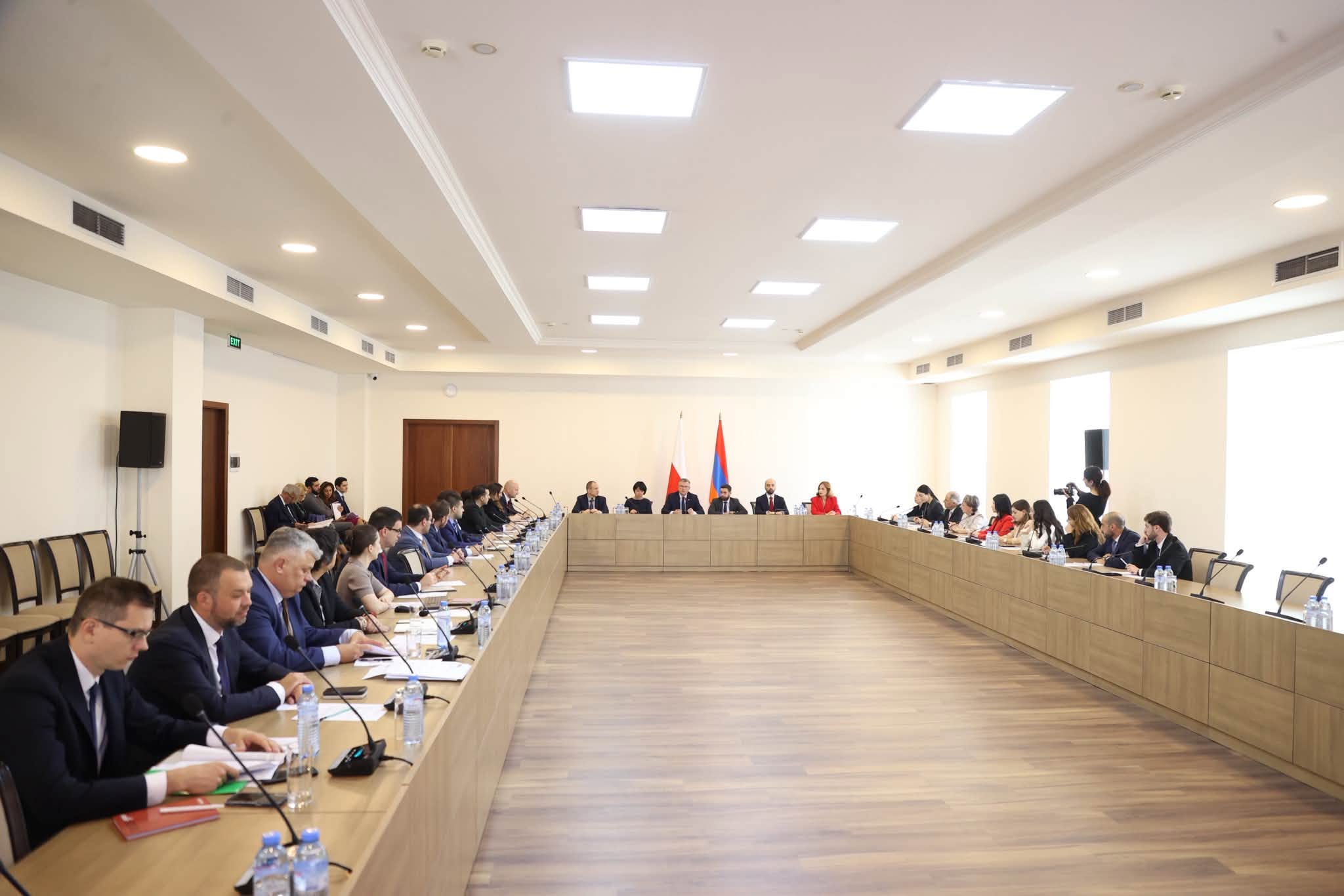Քաղաքական խորհրդակցություններ՝ Հայաստանի և Լեհաստանի արտաքին գերատեսչությունների միջև