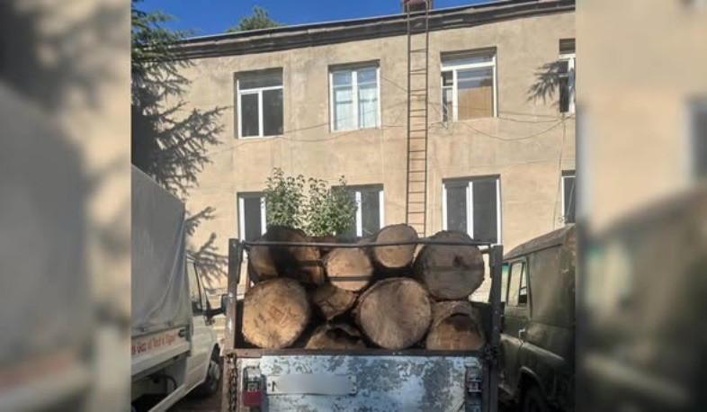 Իջևանի անտառտնտեսության տարածքում հայտնաբերվել է ապօրինի փայտանյութով բեռնված «ՈՒԱԶ»․ վարորդը փաստաթուղթ չի ներկայացրել