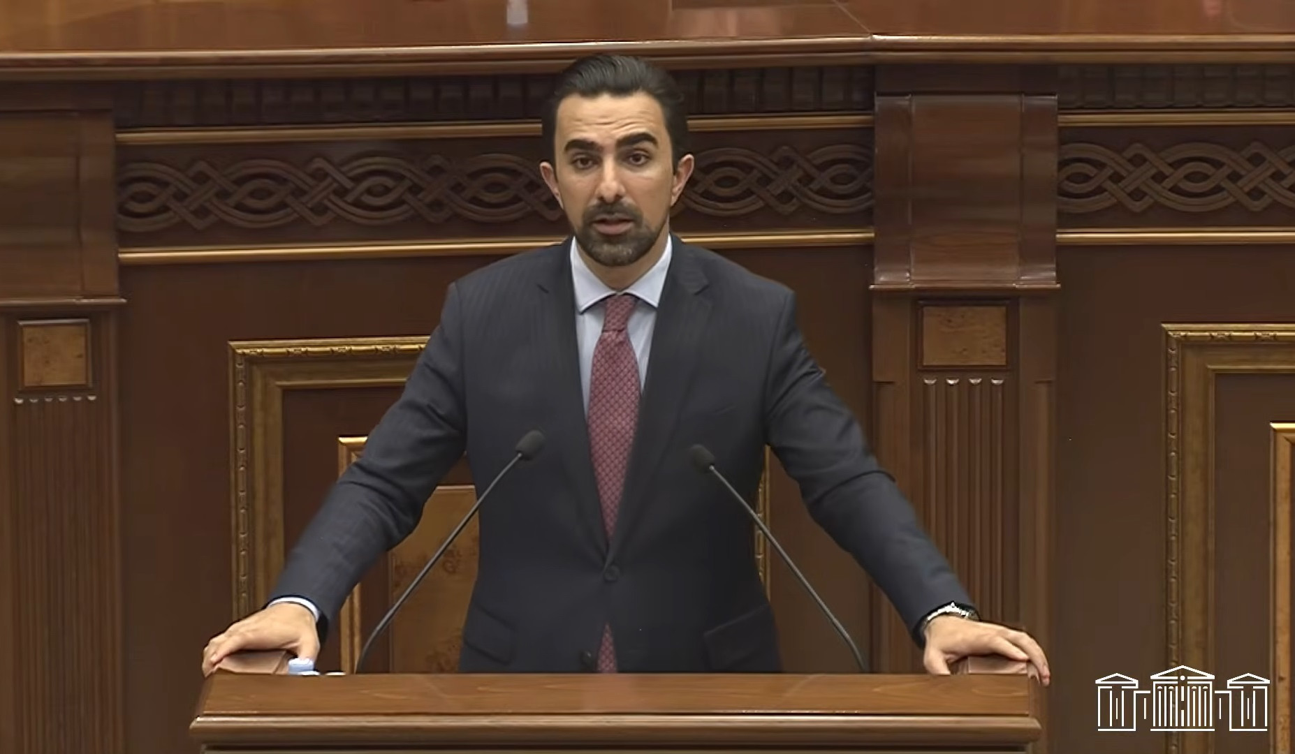 Խորհրդարանը քննարկում է նոր՝ Վանաձոր և Արարատ խոշորացված համայնքներ ստեղծելու մասին նախագիծը