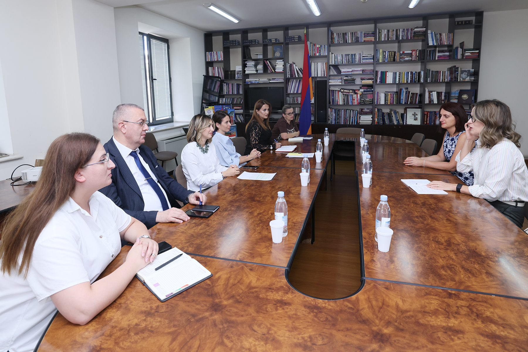 Քննարկվել են ՀՀ կառավարության նոր ծրագրի առաջնահերթությունները կրթության ոլորտում․ հանդիպում ՀԲ ներկայացուցիչների հետ