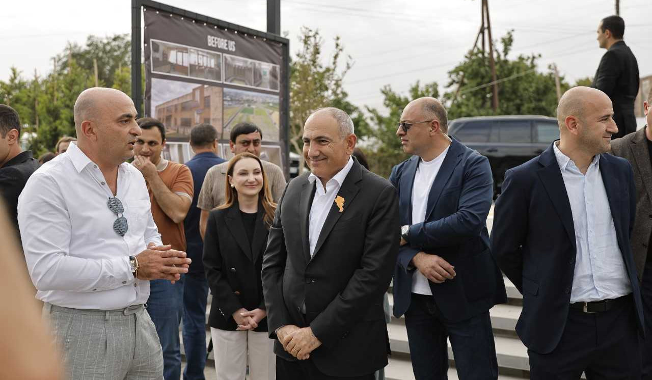 Վարչապետը ներկա է եղել «Նոա» ՖԱ-ի մանկապատանեկան ֆուտբոլի կենտրոնի բացման արարողությանը