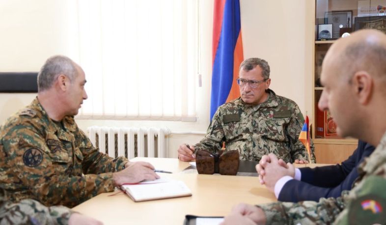 ՊՆ նախարարի տեղակալ Կարեն Բրուտյանն այցելել է N զորամաս