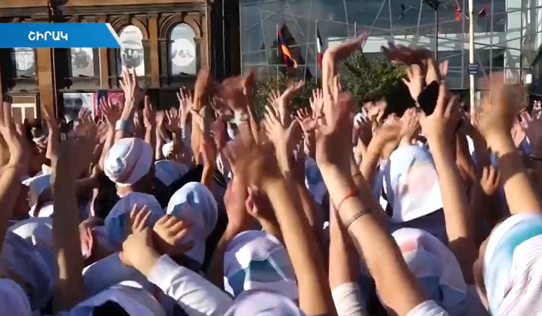 Երախտագիտության ֆլեշմոբ՝ Գյումրիում