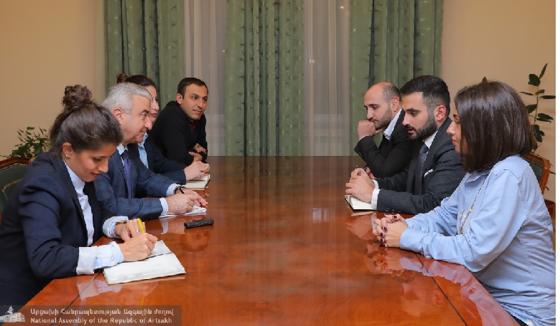 Աշոտ Ղուլյանն ընդունել է ՀՀ հանրային կապերի և տեղեկատվության կենտրոնի ներկայացուցիչներին