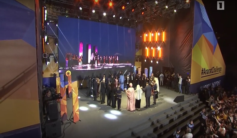 Dance after Aurora Prize