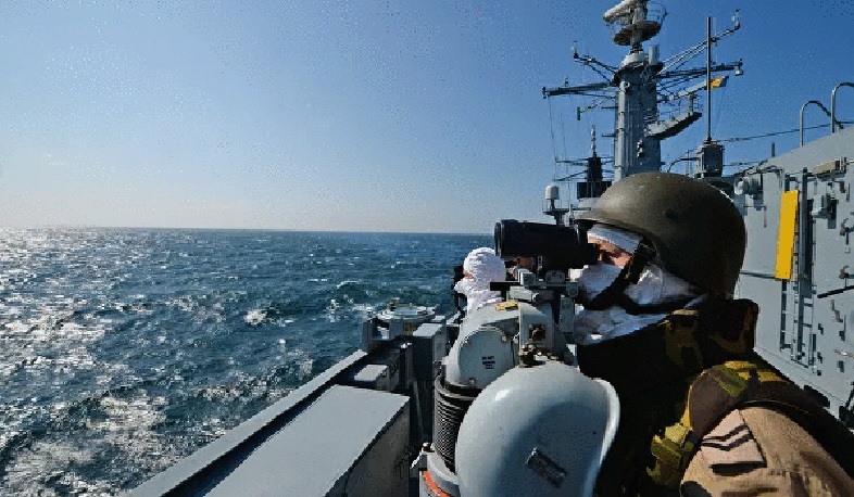 ԱՄՆ ռմբակոծիչը՝ Ռուսաստանի ափերի մոտ