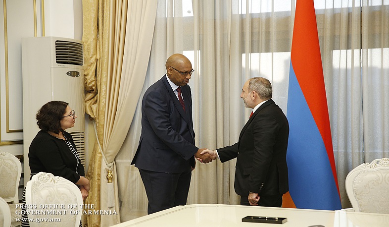 Վարչապետն ընդունել է Ֆրանկոֆոնիայի գլխավոր քարտուղարի հատուկ խորհրդականին