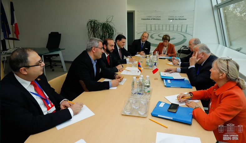 ՀՀ Ազգային Ժողովի նախագահը հանդիպել է Ֆրանսիայի Սենատի նախագահ Ժերար Լարշեի հետ