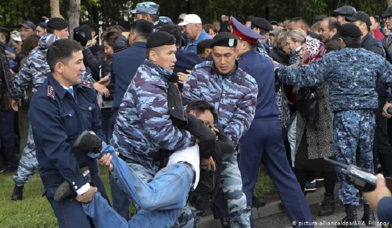 Ղազախստանում բերման են ենթարկվել չարտոնված ցույցի մասնակիցները