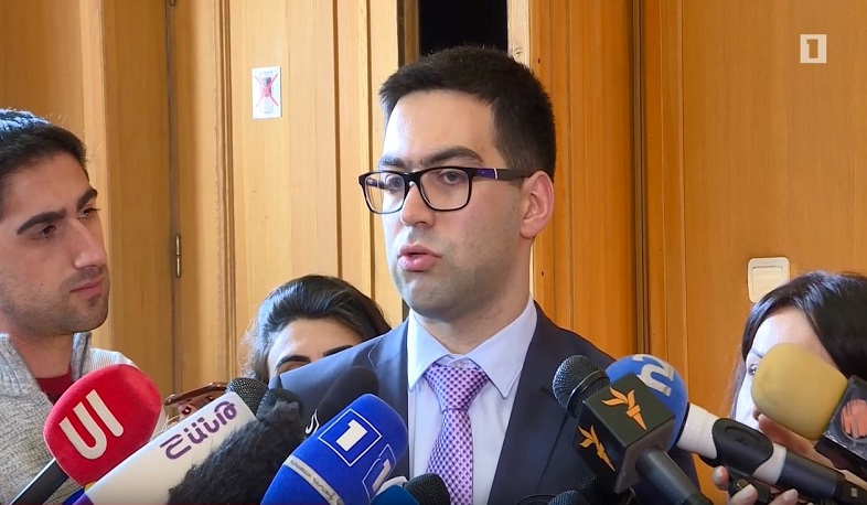 Վաղ կենսաթոշակի անցնելու առումով որևէ ճնշում, որևէ անձի նկատմամբ չի գործադրվի. Բադասյան