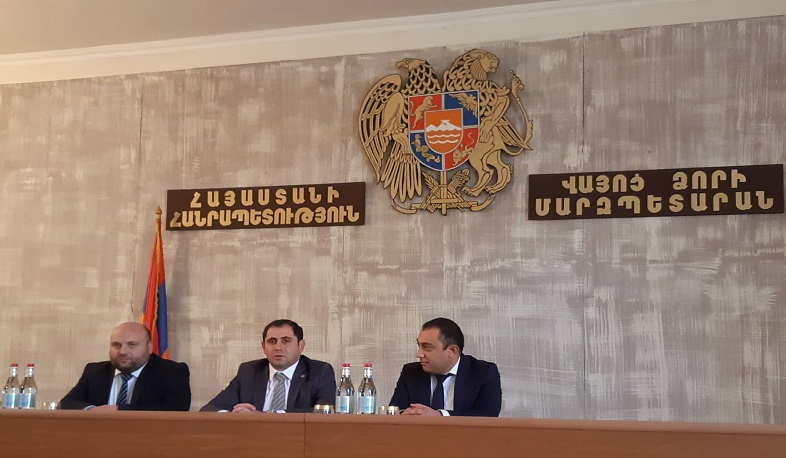 Սուրեն Պապիկյանը ներկայացրել է Վայոց ձորի նորանշանակ մարզպետին