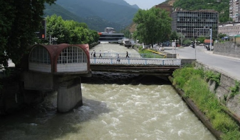 Թափոնաջրերի խողովակի վնասման պատճառներն ու Ողջի գետի աղտոտման մանրամասները