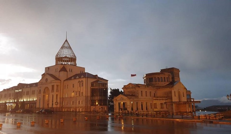 Ֆրանսիայի կոմկուսը Մակրոնին կոչ է արել ճանաչել Արցախի անկախությունը