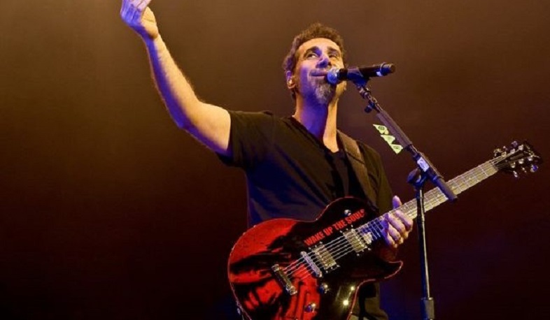 Tankian’s guitar sale revenue to go to Soldier’s House