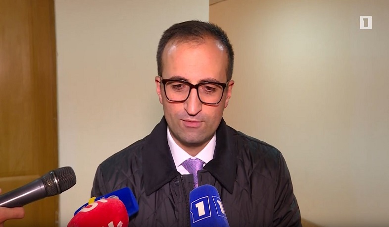 Մենք չենք արգելում ծխելը, մենք ընդամենը սահմանափակում ենք այն որոշ տեղերում. Ա. Թորոսյան