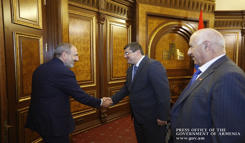 PM receives Artsakh National Assembly Homeland faction members