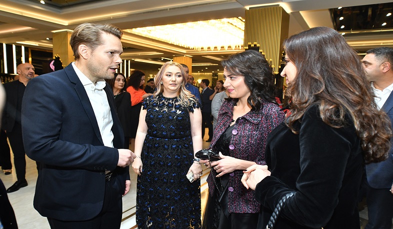 Քրիստինա Ազնավուրը 10 միլիոն դրամ է նվիրաբերել ‹‹Ժպիտների քաղաք›› հիմնադրամին