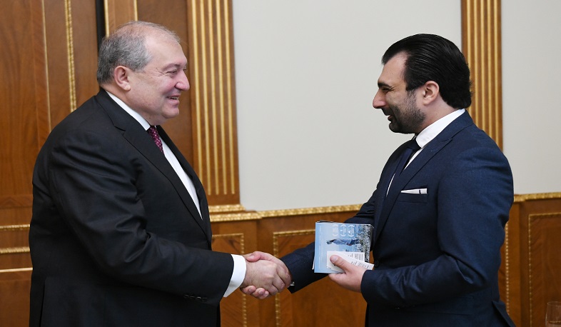 Նախագահ Արմեն Սարգսյանը հյուրընկալել է ռեժիսոր Ջիվան Ավետիսյանին