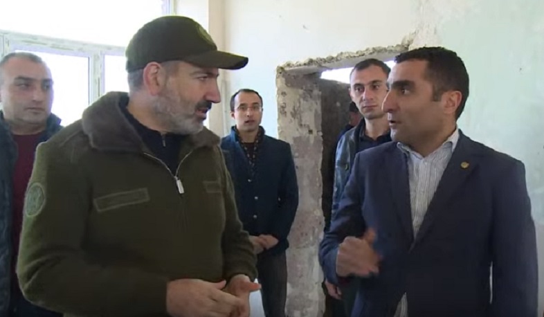 Նիկոլ Փաշինյանը ծանոթացել է Եղվարդում իրականացվող սուբվենցիոն ծրագրերի ընթացքին