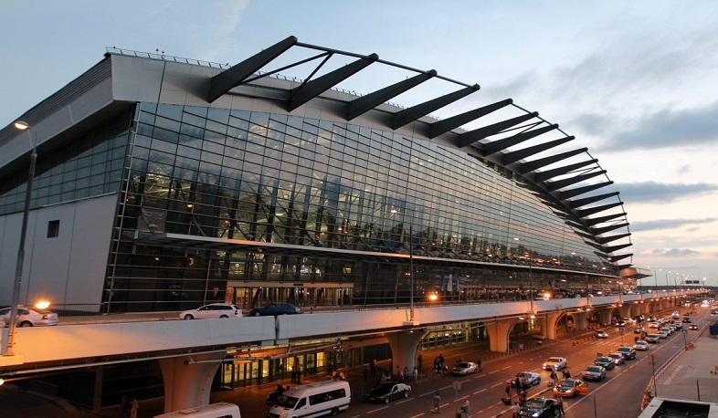 Մոսկվայի օդանավակայաններում հետաձգվել ու չեղարկվել են տասնյակ չվերթներ