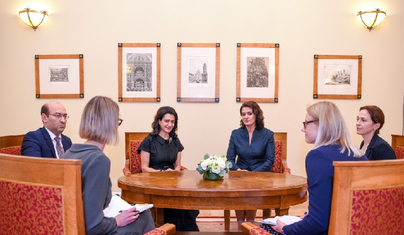 Աննա Հակոբյանը հանդիպել է Լիտվայի նախագահի տիկին Դիանա Նաուսեդիենեի հետ