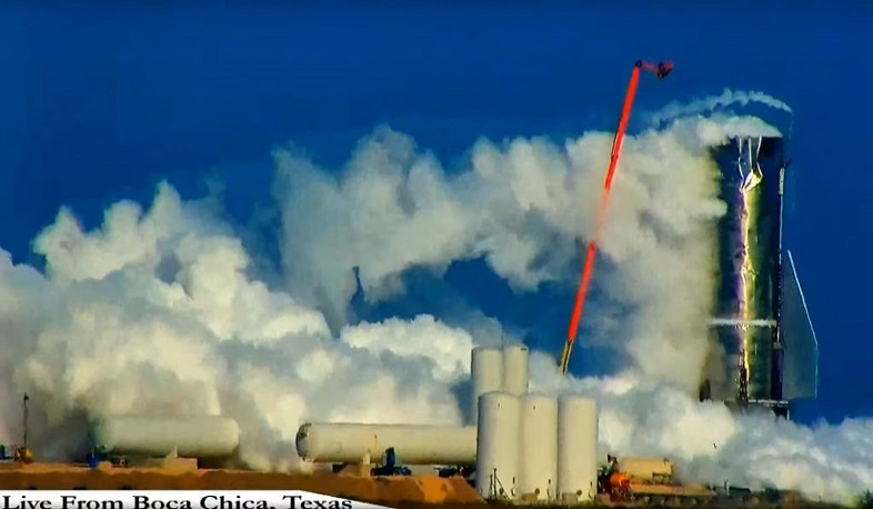 SpaceX-ի նախատիպային հրթիռը պայթել է փորձարկման ժամանակ