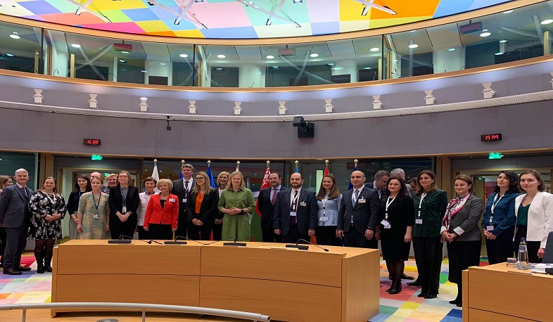 Կրթությունը պետք է 21-րդ դարի պահանջներին համապատասխան լինի. ԿԳՄՍ նախարար