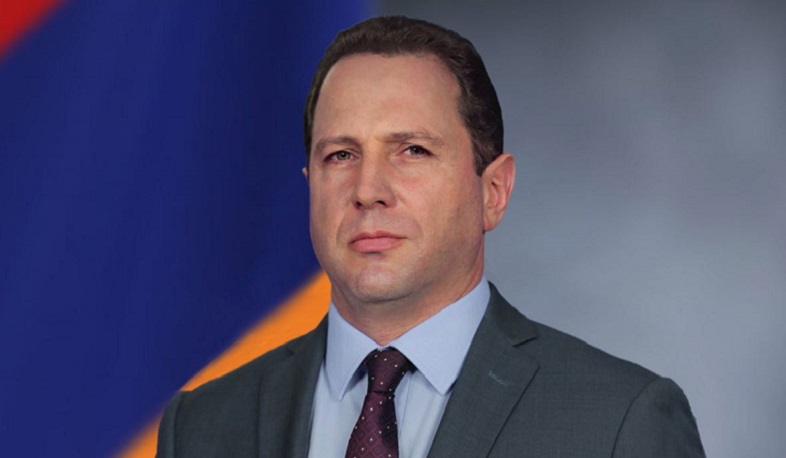 Դավիթ Տոնոյանը մի շարք հրամաններ է ստորագրել