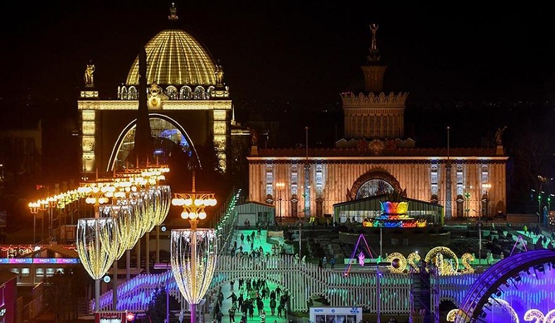Մոսկվայում բացվել է Եվրոպայի ամենամեծ արհեստական սահադաշտը