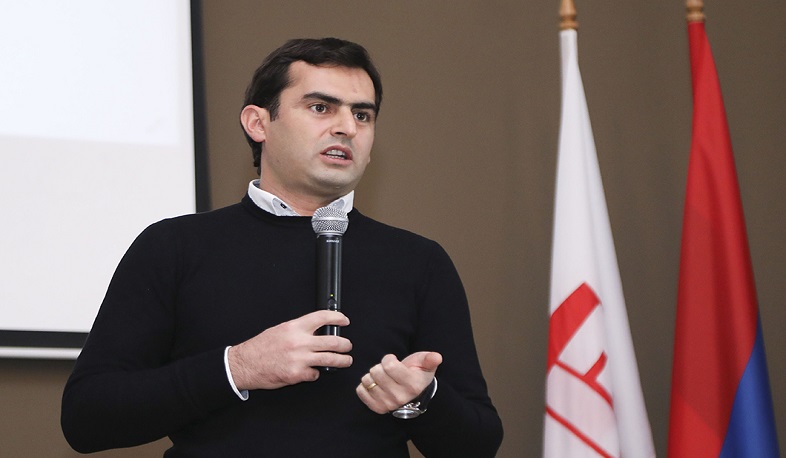 Հայաստանը պետք է դառնա բարձր տեխնոլոգիական արդյունաբերական երկիր. Հակոբ Արշակյան