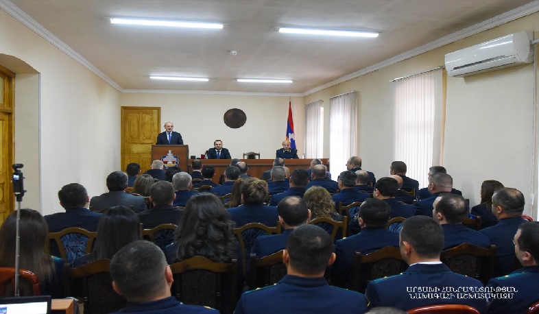 Արցախի նախագահը շնորհավորել և պարգևներ է հանձնել դատախազության ծառայողներին