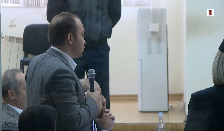 Полемика по вопросу Кочаряна и других на заседании суда