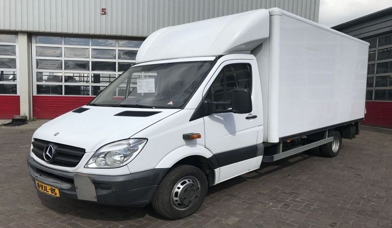 «Ավանգարդ մոթորս»-ը երկու մեքենա է նվիրում Երևան քաղաքին. Հակոբ Կարապետյան