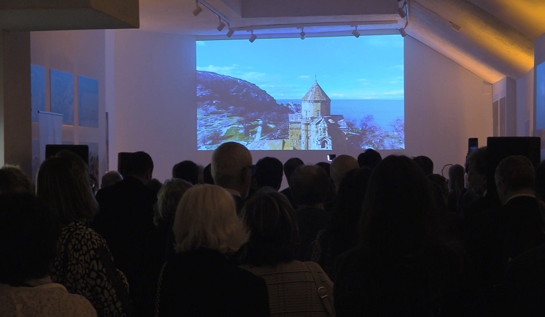 Աղթամարի Սուրբ Խաչ եկեղեցու լուսանկարների ցուցահանդեսը Լոնդոնում